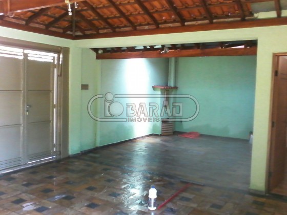 Casa à venda com 4 quartos, 180m² - Foto 4